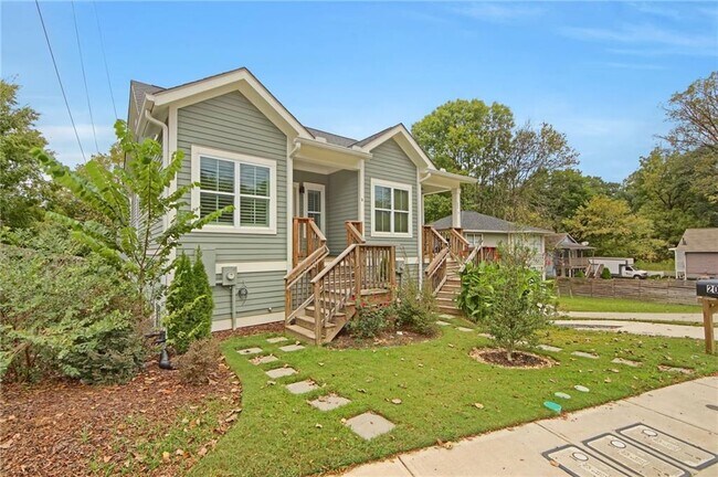 Primary Photo - 2050 Bolton Rd NW