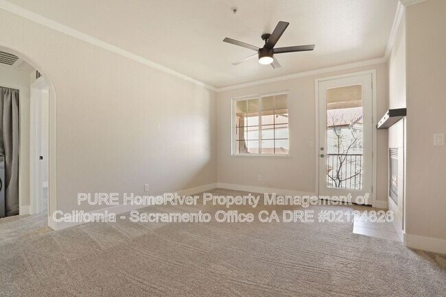 Building Photo - 6551 Hearthstone Cir