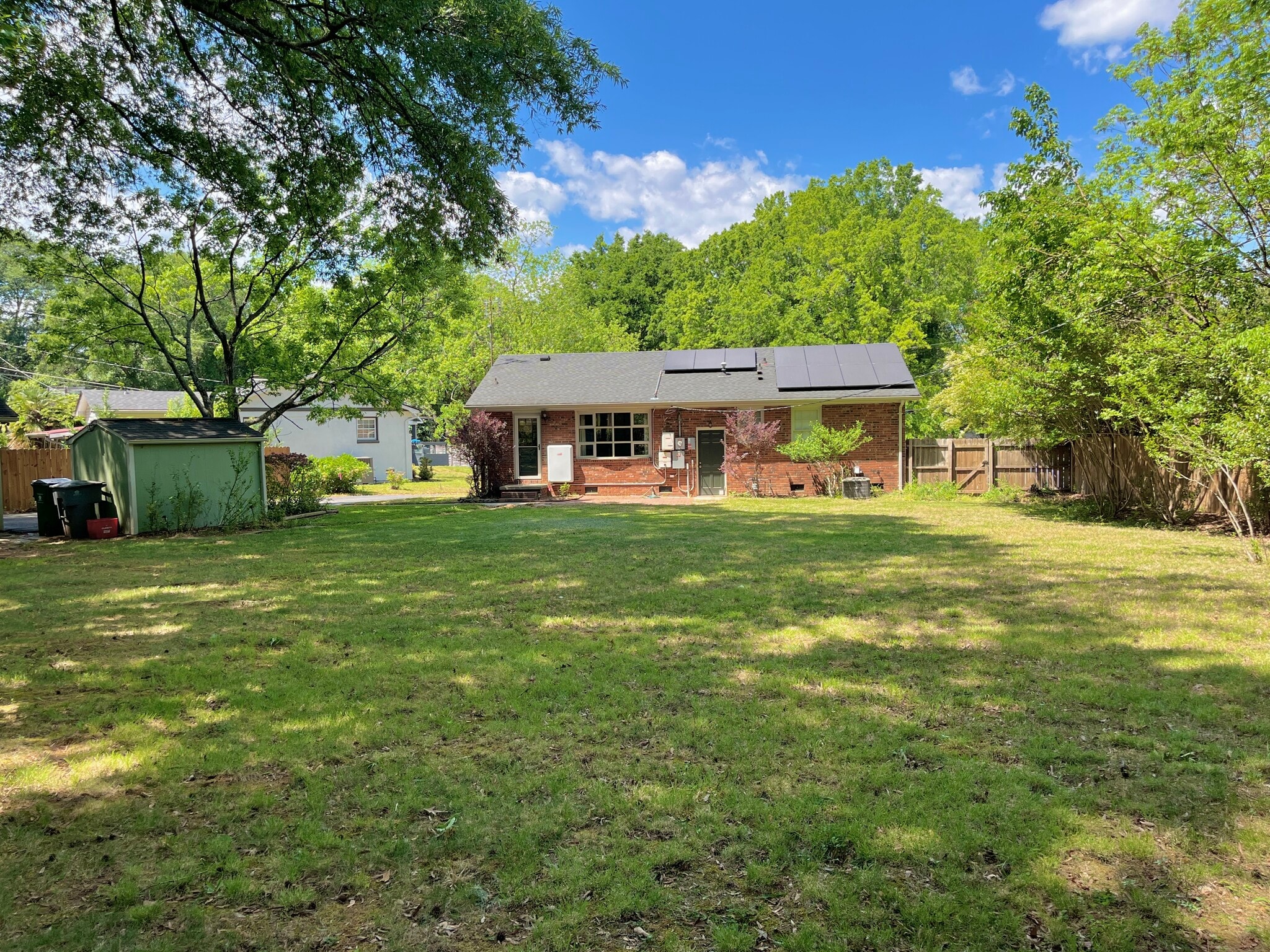 Building Photo - 7113 Rockcliff Ct