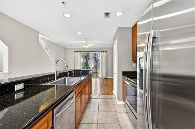 Building Photo - 9739 Meadow Field Cir