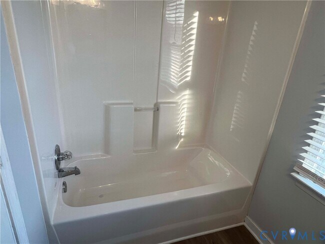 Building Photo - 1020 Telegraph Station Ln