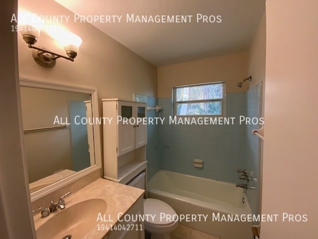 Building Photo - 3148 Jennings Dr