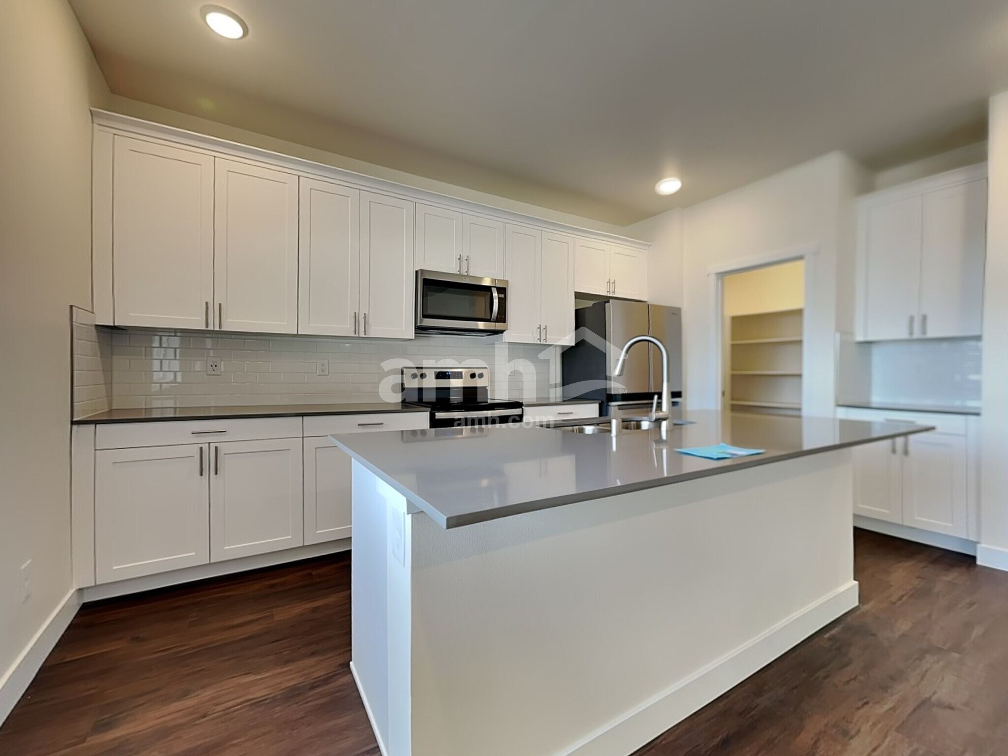 Building Photo - 7628 Verona Lp SW