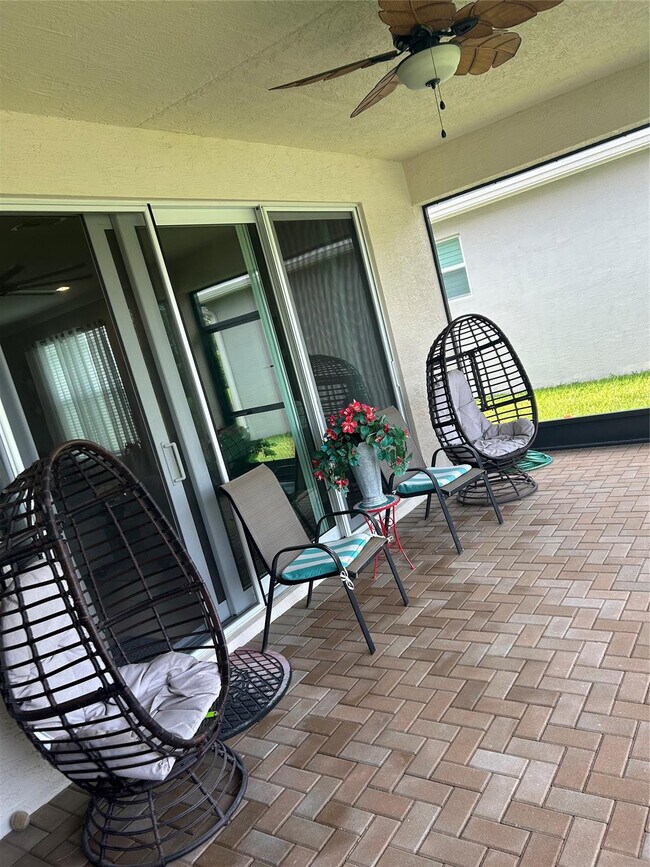 Building Photo - 11826 SW Brighton Falls Dr