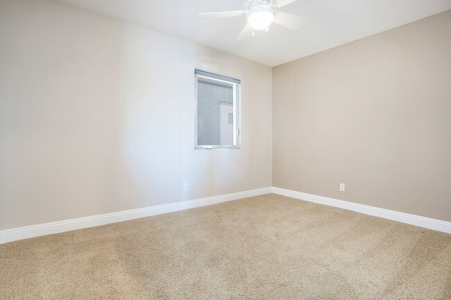 Building Photo - 218 Highland St