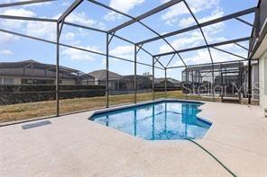 Building Photo - 8169 Fan Palm Way