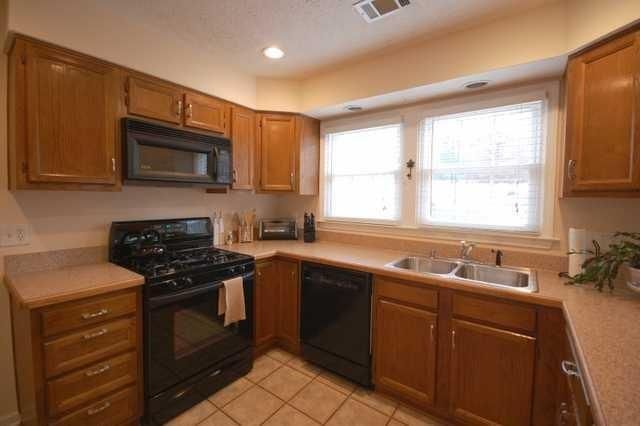 Building Photo - 4080 Fastnet Ln