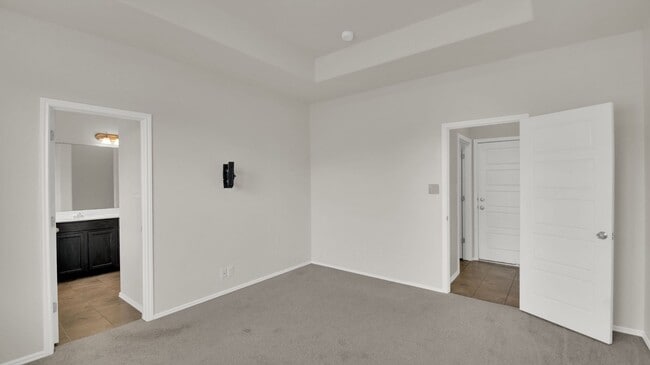 Building Photo - Spacious Buda Rental with Open Layout & Garage