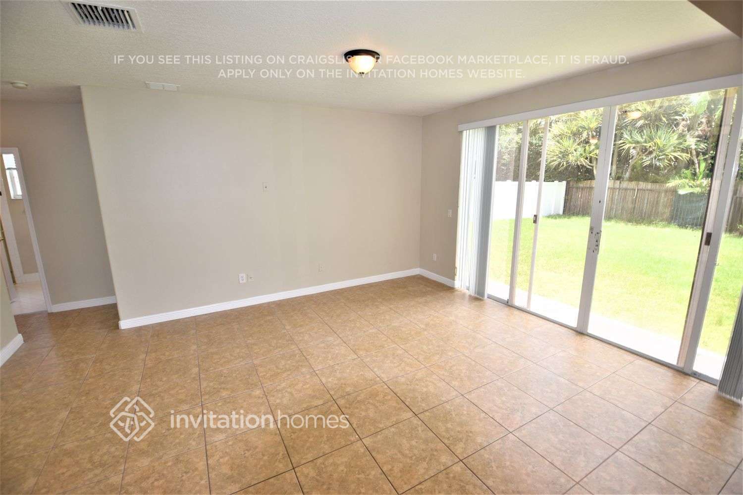 Building Photo - 2736 Misty Oaks Cir