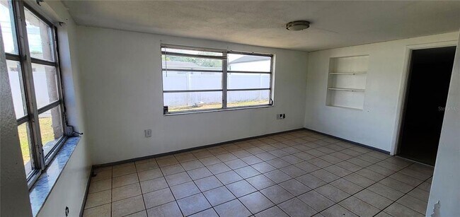 Building Photo - 5200 Chet Dr