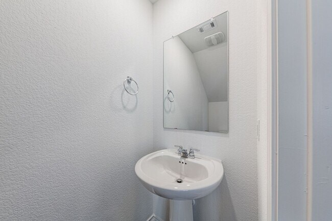 Building Photo - 252 Patagonia