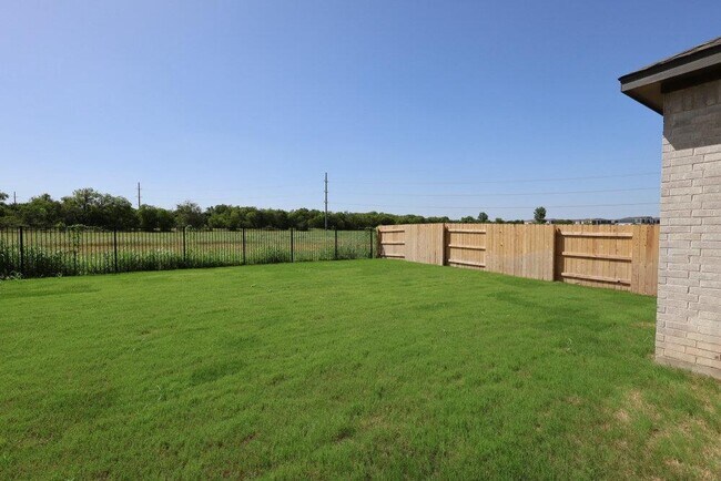 Building Photo - 2728 Cressman Cv