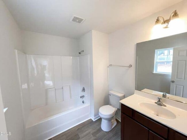 Building Photo - 3020 Camden Creek Dr