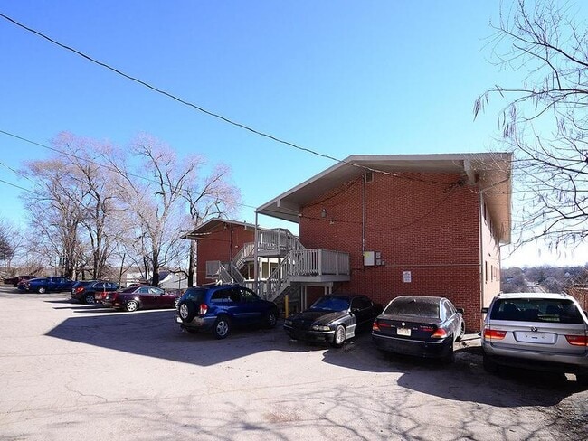 Building Photo - 612 N 46th St