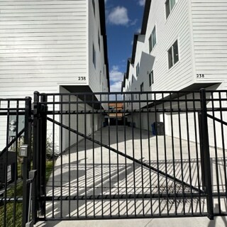 Building Photo - 238 Paramount Ave