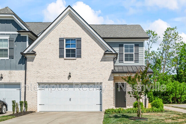 Building Photo - 1704 Bethel Ln