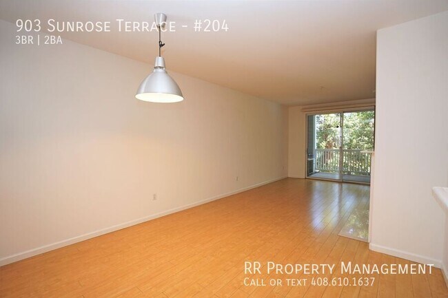 Building Photo - 903 Sunrose Terrace