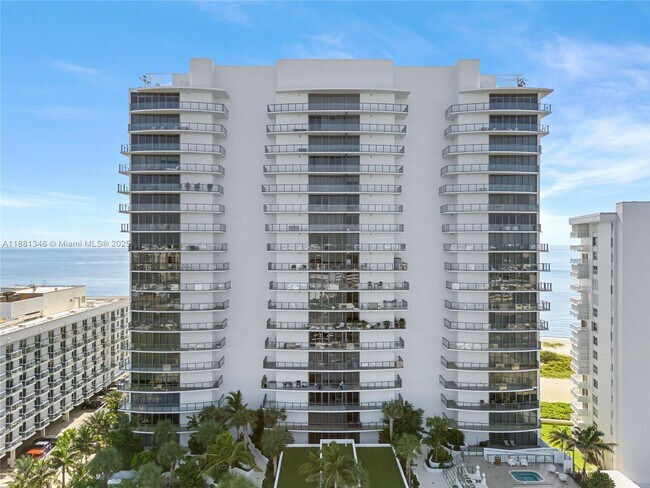 Building Photo - 1116 N Ocean Blvd