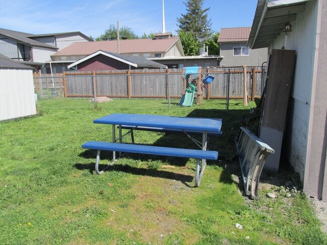 Building Photo - 1 bedroom apartment in Burlington