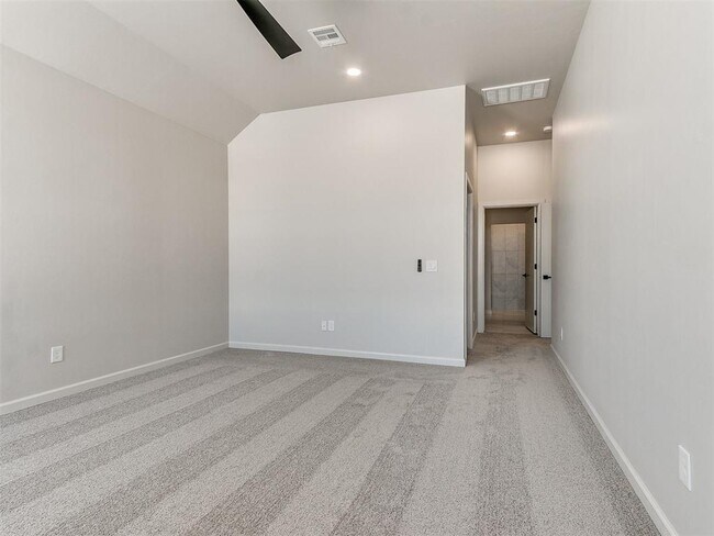 Building Photo - 25198 Scarlett St