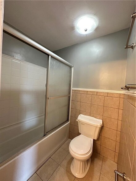 Building Photo - 1347 Battleford Dr