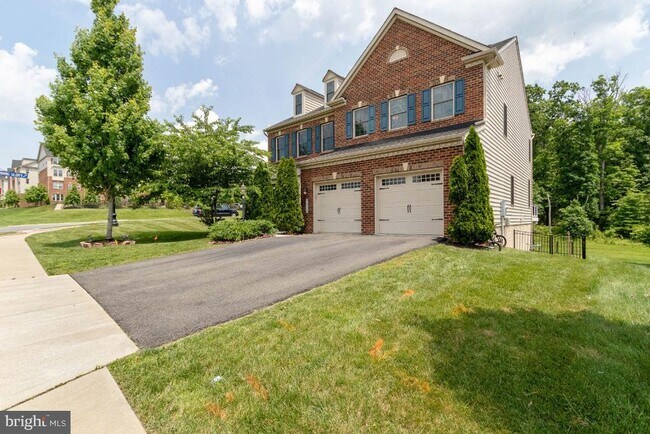 Building Photo - 26030 Blackberry Knoll Ct