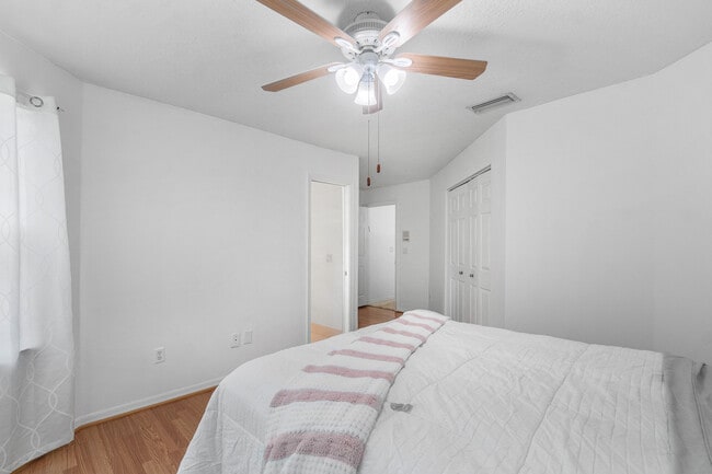 Building Photo - 7087 NW 78th Pl