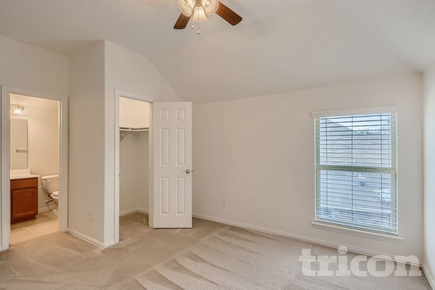 Building Photo - 5024 Kestrel Dr