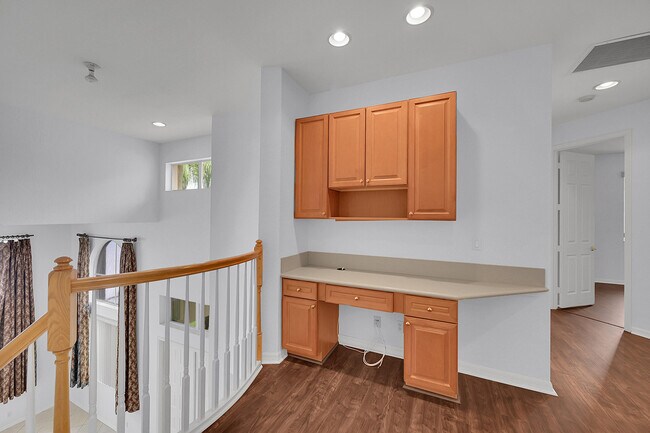 Building Photo - 4627 Windward Cove Ln