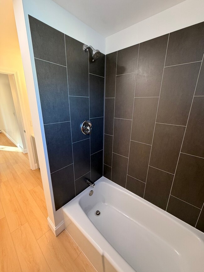 Building Photo - Barrington Brick House