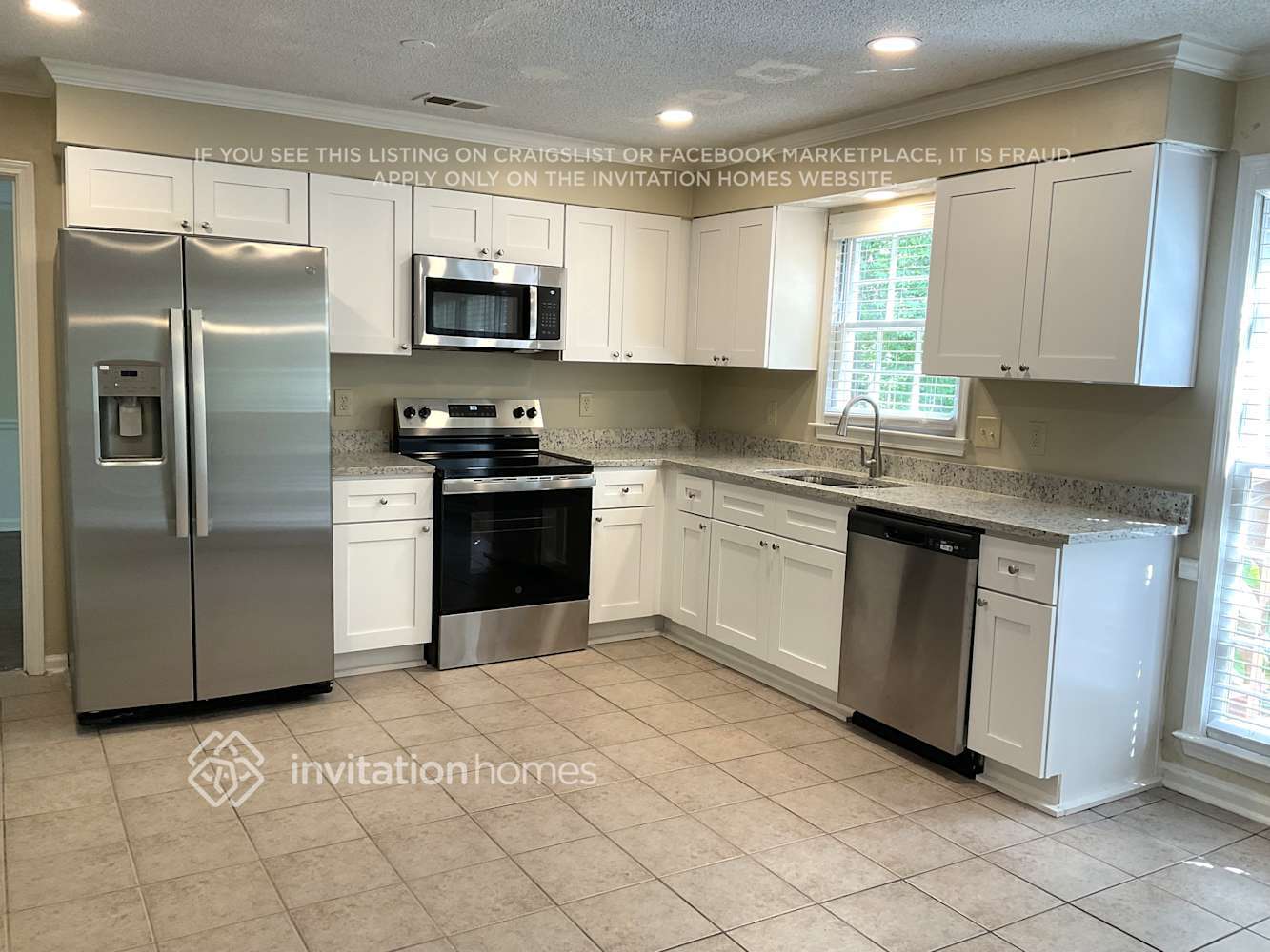 Building Photo - 2412 Westport Cir