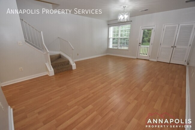 Building Photo - 8647 Willow Leaf Ln