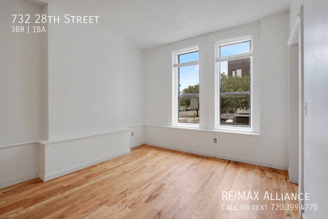 Building Photo - 732 28th St