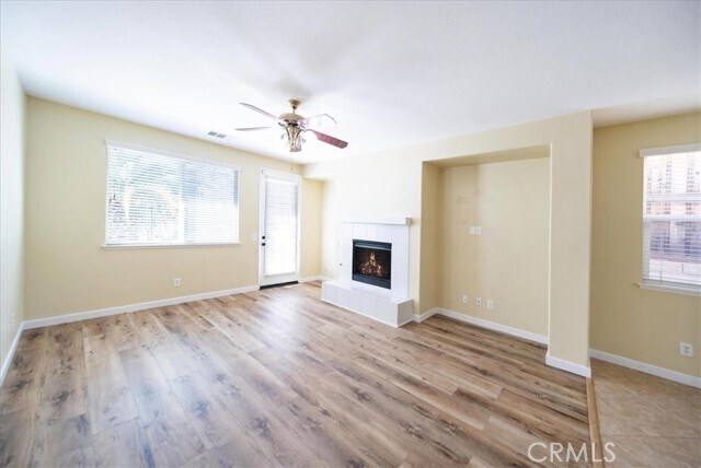 Building Photo - 38729 Clearbrook Dr