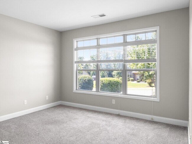 Building Photo - 108 Ariel Way