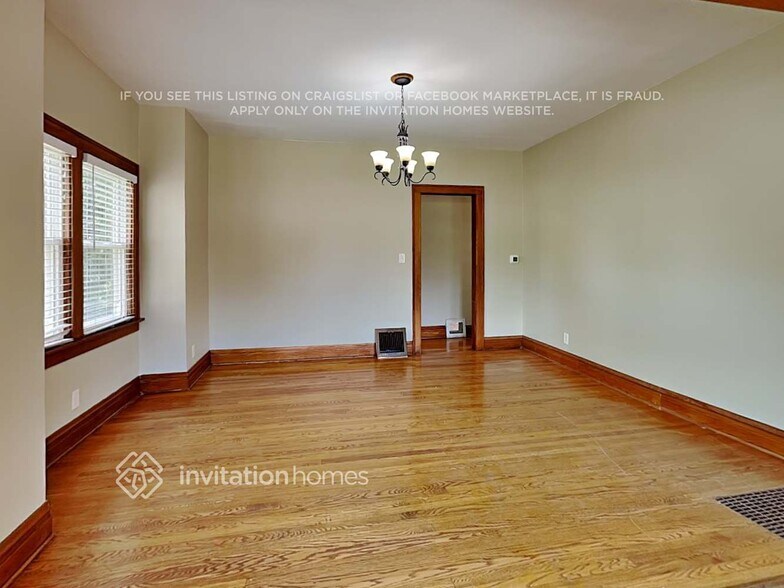 Building Photo - 1307 White St