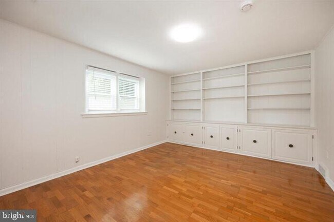 Building Photo - 1226 Fleetwood Rd