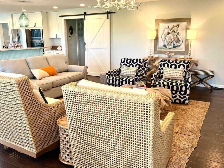 Building Photo - 2420 Seabrook Island Rd