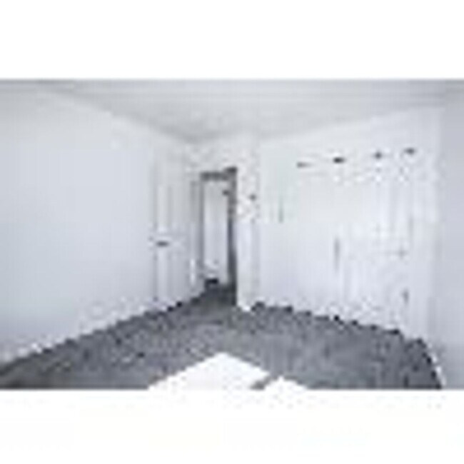 Building Photo - 8571 Spouse Dr