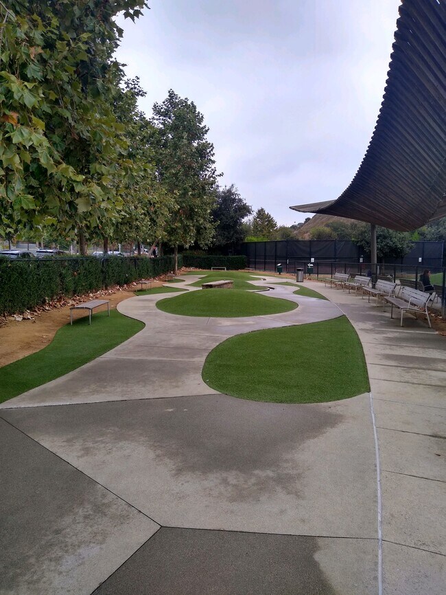 Building Photo - 12655 Bluff Creek Dr