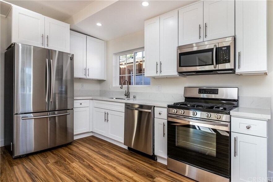 Building Photo - 7039 Bevis Ave
