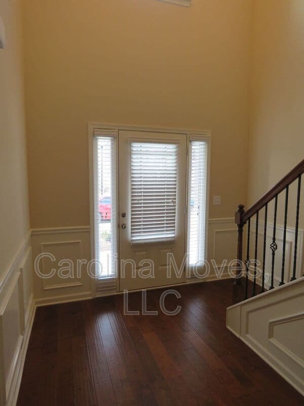 Building Photo - 206 Heatherwood Ln