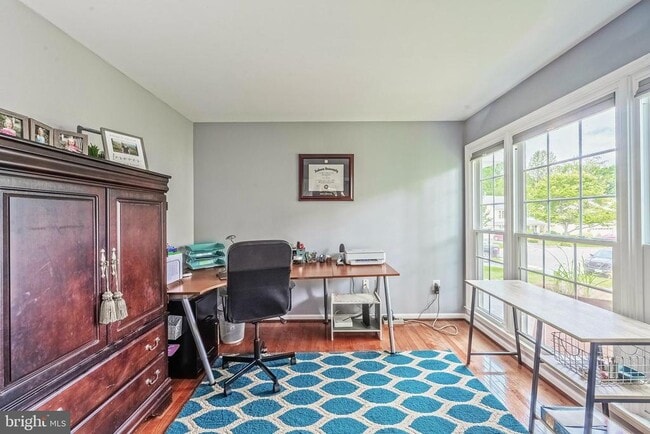 Building Photo - 3961 Stirrup Ct