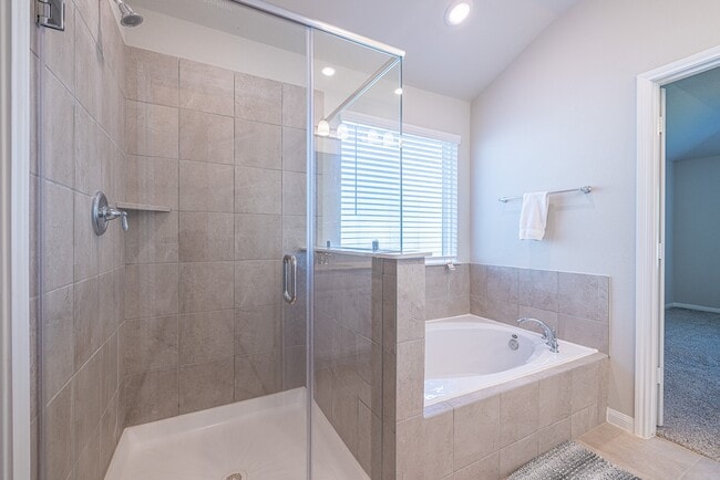 Building Photo - 17705 Hanson Ridge Dr