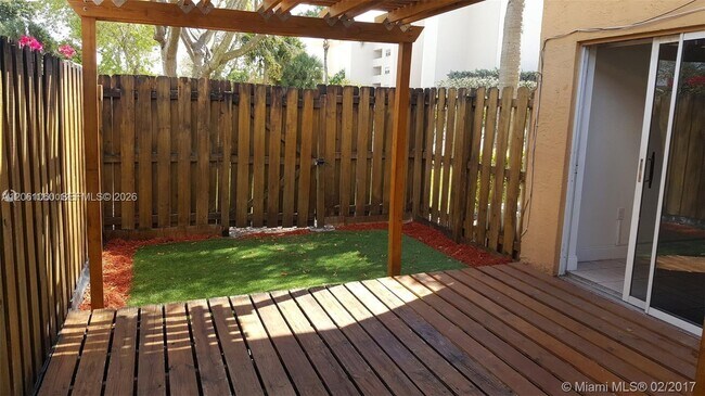Building Photo - 7510 SW 152nd Ave