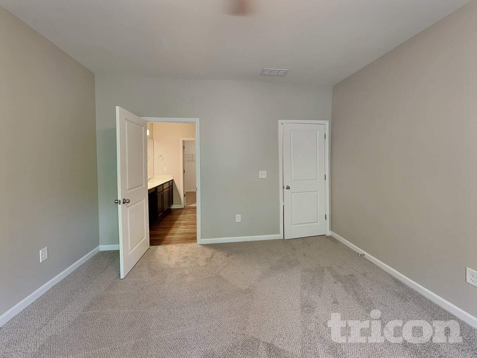 Building Photo - 21 Tabasco Cat Ct