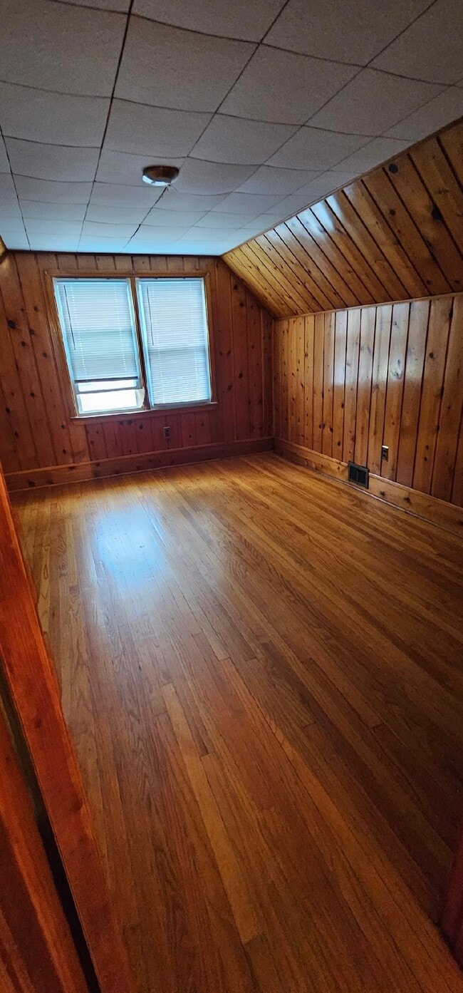 Building Photo - 13699 Rosedale St