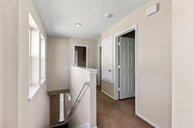 Building Photo - 284 Michaelis Rd