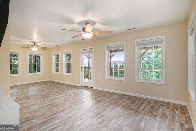 Building Photo - 96 Saddle Gap Dr