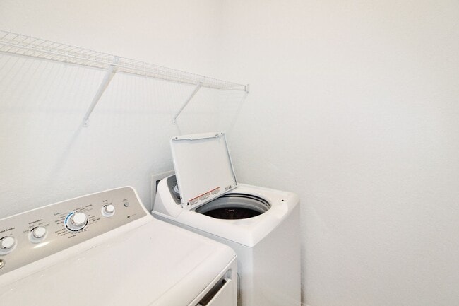 Building Photo - Sarasota National Annual Home for Rent